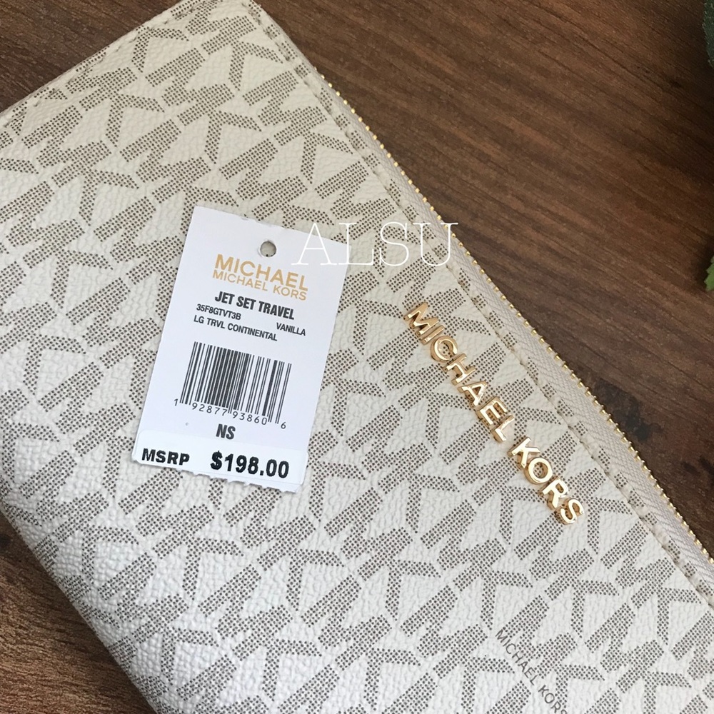 Michael Kors Wallet Wristlet LG Continental Vanill - Picture 6 of 6